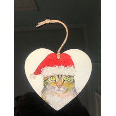 Exclusive CHAT Handmade Heart Hanging Christmas Decoration - Cat in Christmas Hat